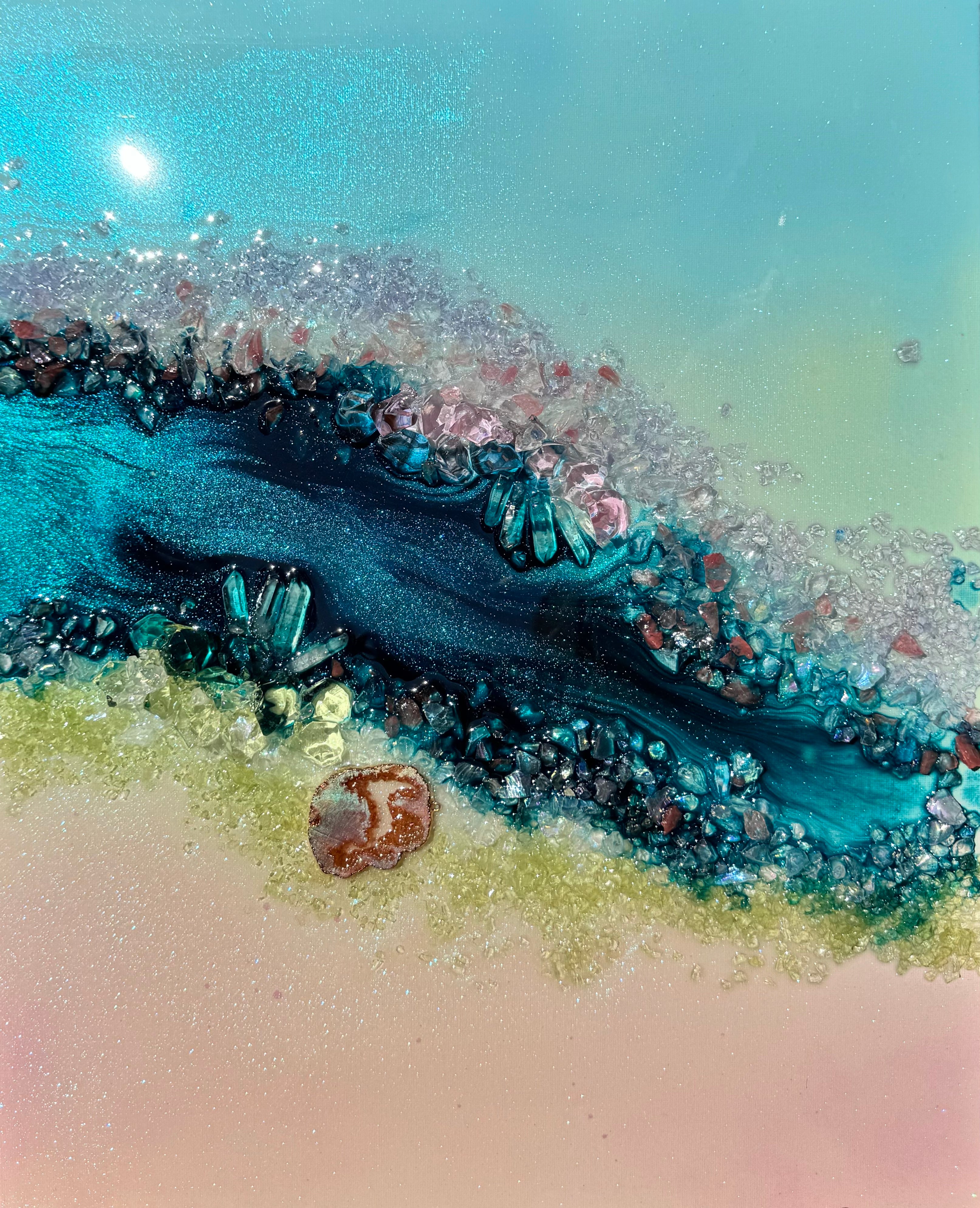 Heart Reef Bliss Set of 2 with Swarovski, Amethyst, Agate, Quartz & Epoxy Glass on Canvas 40x50cm.