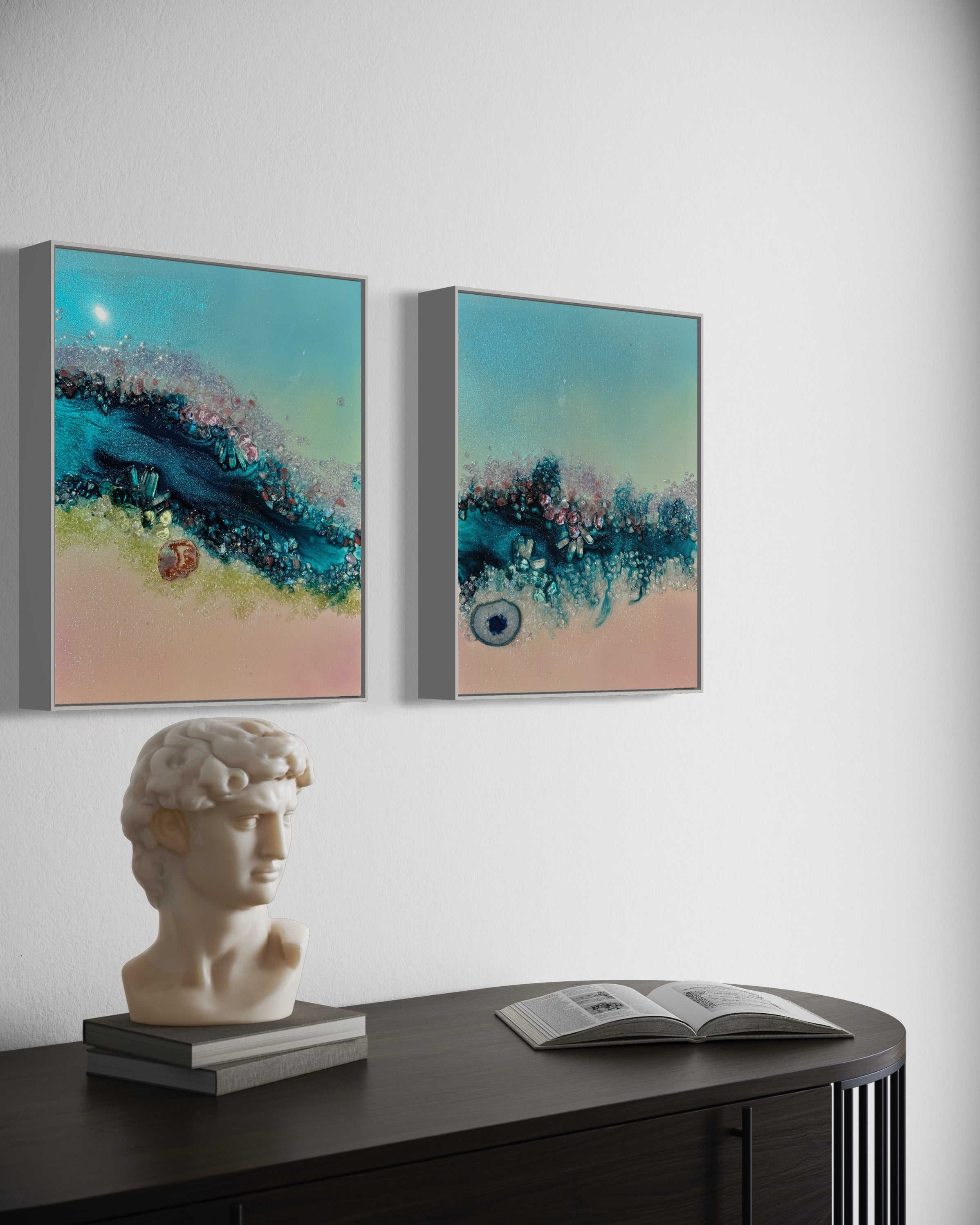 Heart Reef Bliss Set of 2 with Swarovski, Amethyst, Agate, Quartz & Epoxy Glass on Canvas 40x50cm.