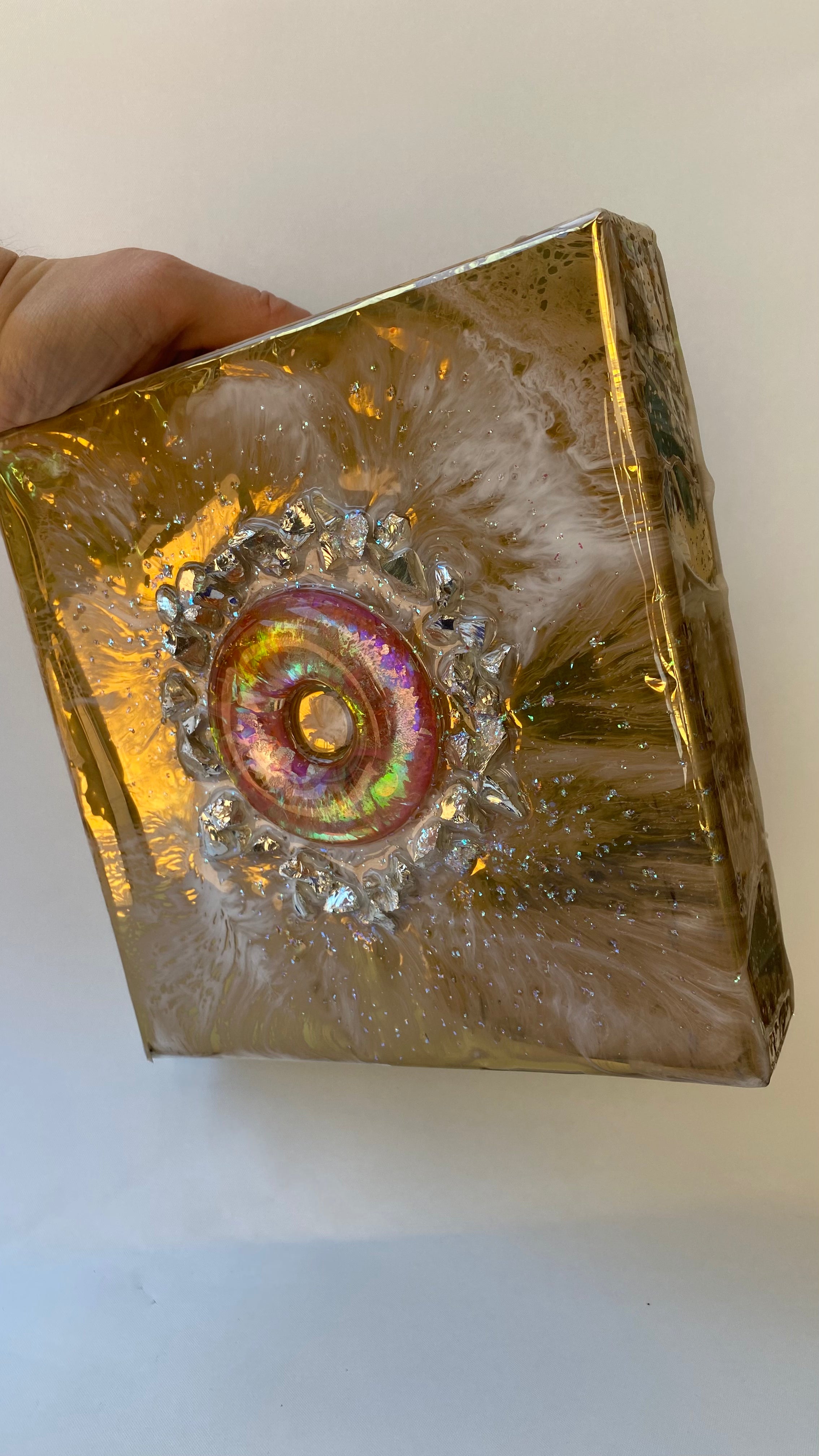 Gold Dazzling